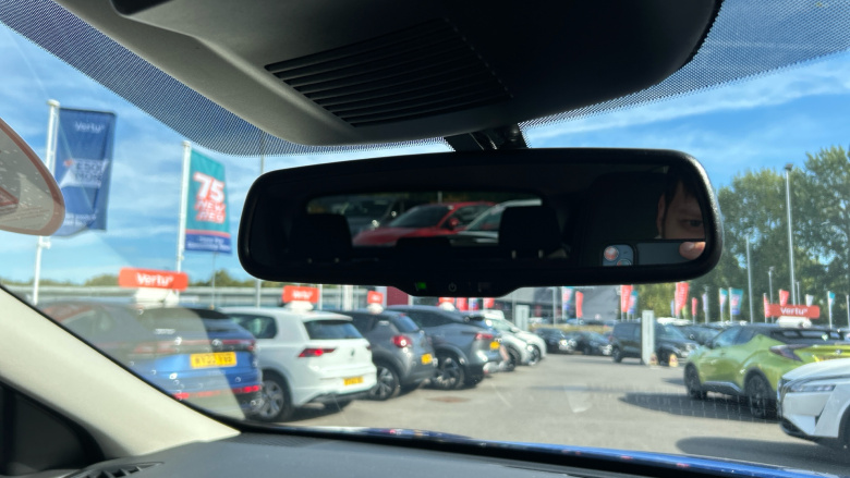 Nissan Qashqai 1.3 DiG-T MH N-Connecta 5dr Petrol Hatchback